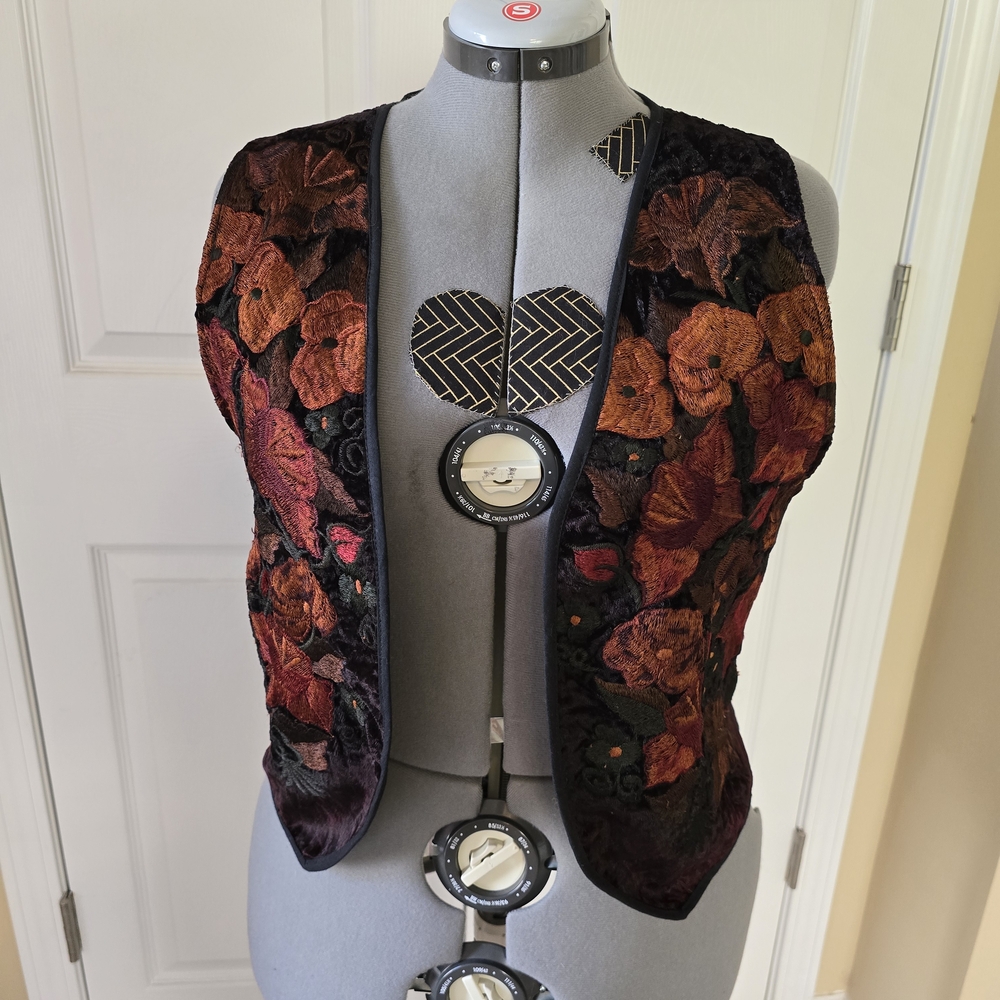 Floral Embroidered Vest
